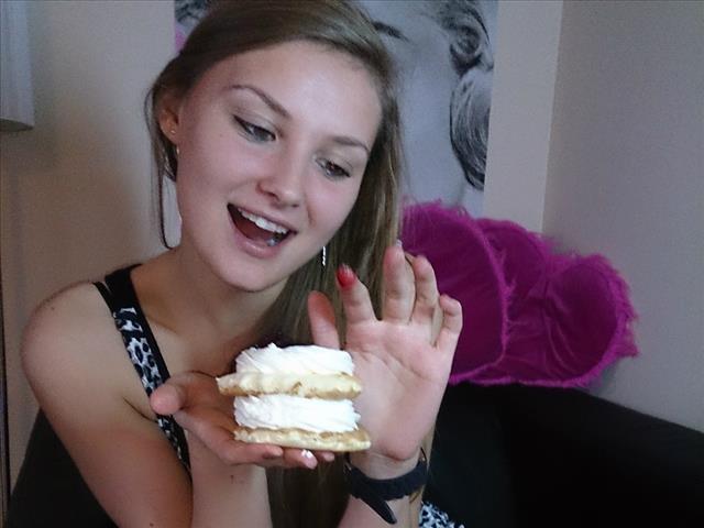 Larissa Vorschaubild
