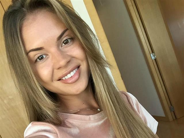 KissNadine Vorschaubild