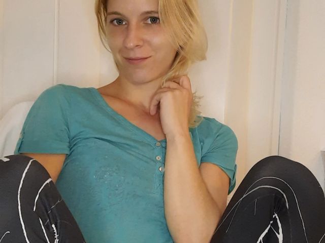 ScharfeMilf Vorschaubild