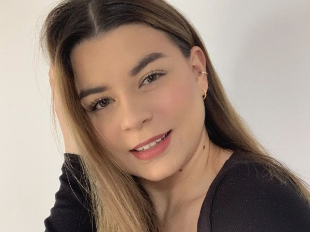 perfectCarly Vorschaubild